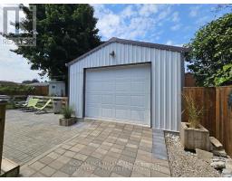 34 CONFEDERATION DRIVE - 4