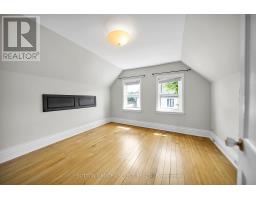 2617 QUEENS STREET - 27