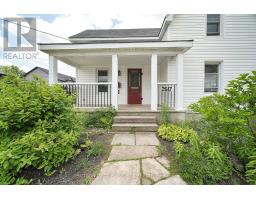 2617 QUEENS STREET - 3