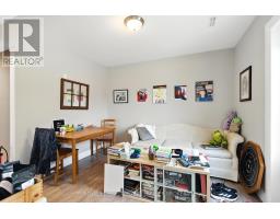 636 QUEENS AVENUE - 15