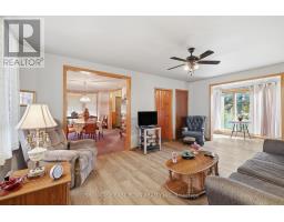 30 VICTORIA STREET N - 10