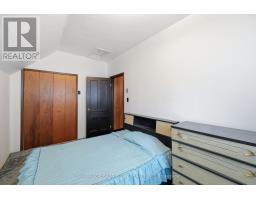 30 VICTORIA STREET N - 24