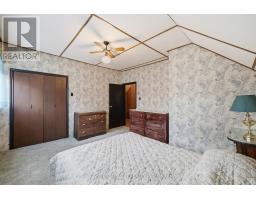 30 VICTORIA STREET N - 26