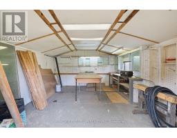 30 VICTORIA STREET N - 43