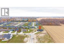 126 FRASER CRESCENT - 2