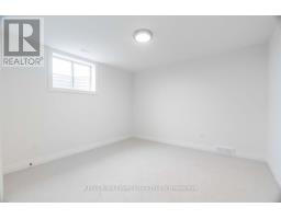 126 FRASER CRESCENT - 36