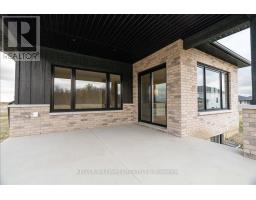 126 FRASER CRESCENT - 42