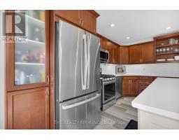 581 CLEARWATER CRESCENT - 14