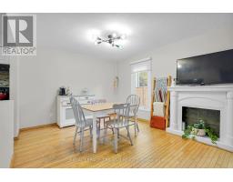 68 FOUR OAKS CRESCENT - 9