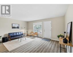 25 - 166 SOUTHDALE ROAD W - 12