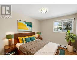 25 - 166 SOUTHDALE ROAD W - 28