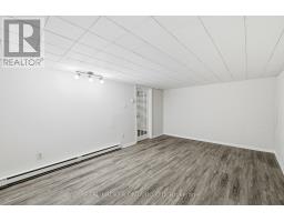 25 - 166 SOUTHDALE ROAD W - 34