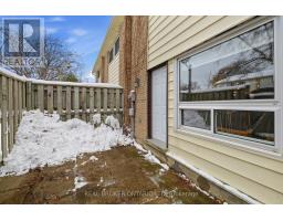 25 - 166 SOUTHDALE ROAD W - 39