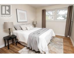 110 LAURENTIAN DRIVE N - 10