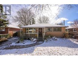 110 LAURENTIAN DRIVE N - 2