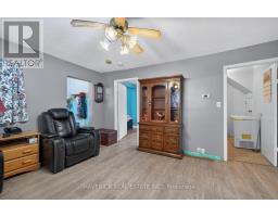 7982 RAILROAD LINE - 8