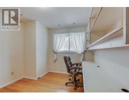 147 SUSAN AVENUE - 16