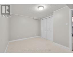 36 THORMAN TERRACE - 33