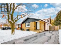 5 SASHA CRESCENT - 1