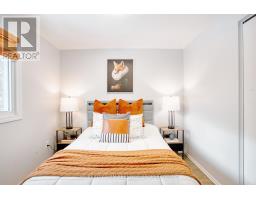 5 SASHA CRESCENT - 11