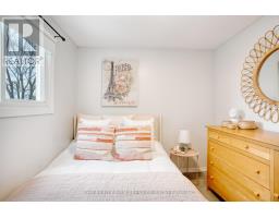 5 SASHA CRESCENT - 13