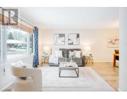 5 SASHA CRESCENT - 15