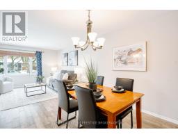 5 SASHA CRESCENT - 22