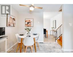 5 SASHA CRESCENT - 29