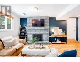 5 SASHA CRESCENT - 33