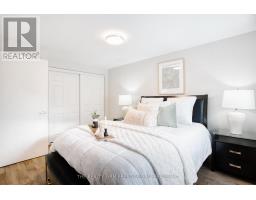 5 SASHA CRESCENT - 9