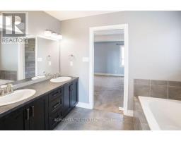 7 TURNBERRY COURT - 26