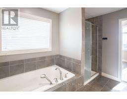 7 TURNBERRY COURT - 28