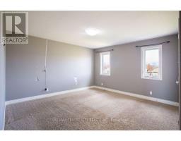 7 TURNBERRY COURT - 33