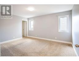 7 TURNBERRY COURT - 35