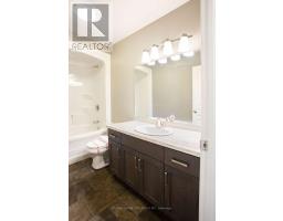 7 TURNBERRY COURT - 36