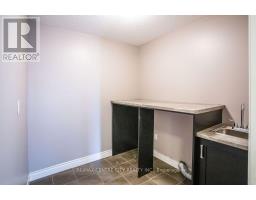 7 TURNBERRY COURT - 38