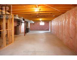 7 TURNBERRY COURT - 41