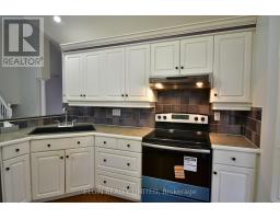 578 WELLINGTON STREET - 6