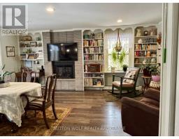 315 CARADOC STREET N - 13