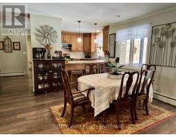 315 CARADOC STREET N - 16