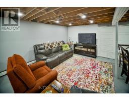 315 CARADOC STREET N - 31