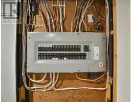 315 CARADOC STREET N - 32