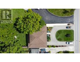 315 CARADOC STREET N - 36