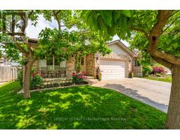 169 ASHLEY CRESCENT - 3