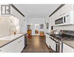 785 QUEENS AVENUE - 14