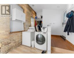 785 QUEENS AVENUE - 20