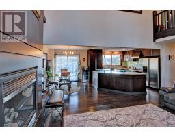 754 RIVERSIDE DRIVE - 10