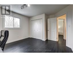 21 ALDERWOOD COURT - 13