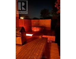 21 ALDERWOOD COURT - 25