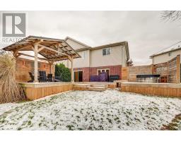 21 ALDERWOOD COURT - 39